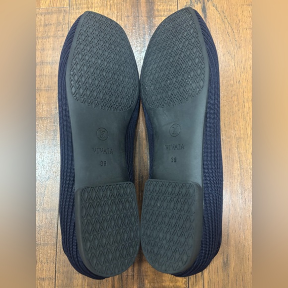 Vivaia Lightweight Square-Toe V-Cut Flat Margot Walker Navy Women’s US 8 EU 39 - Picture 13 of 14